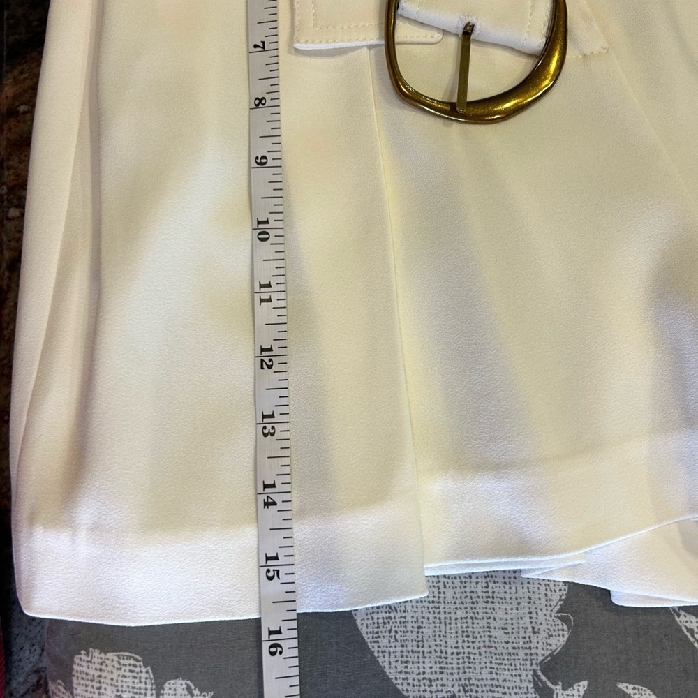 “Derek Lam 10 Crosby” Women's Ivory Pleated Flare Leg Belted Shorts Size 0 - Picture 13 of 13
